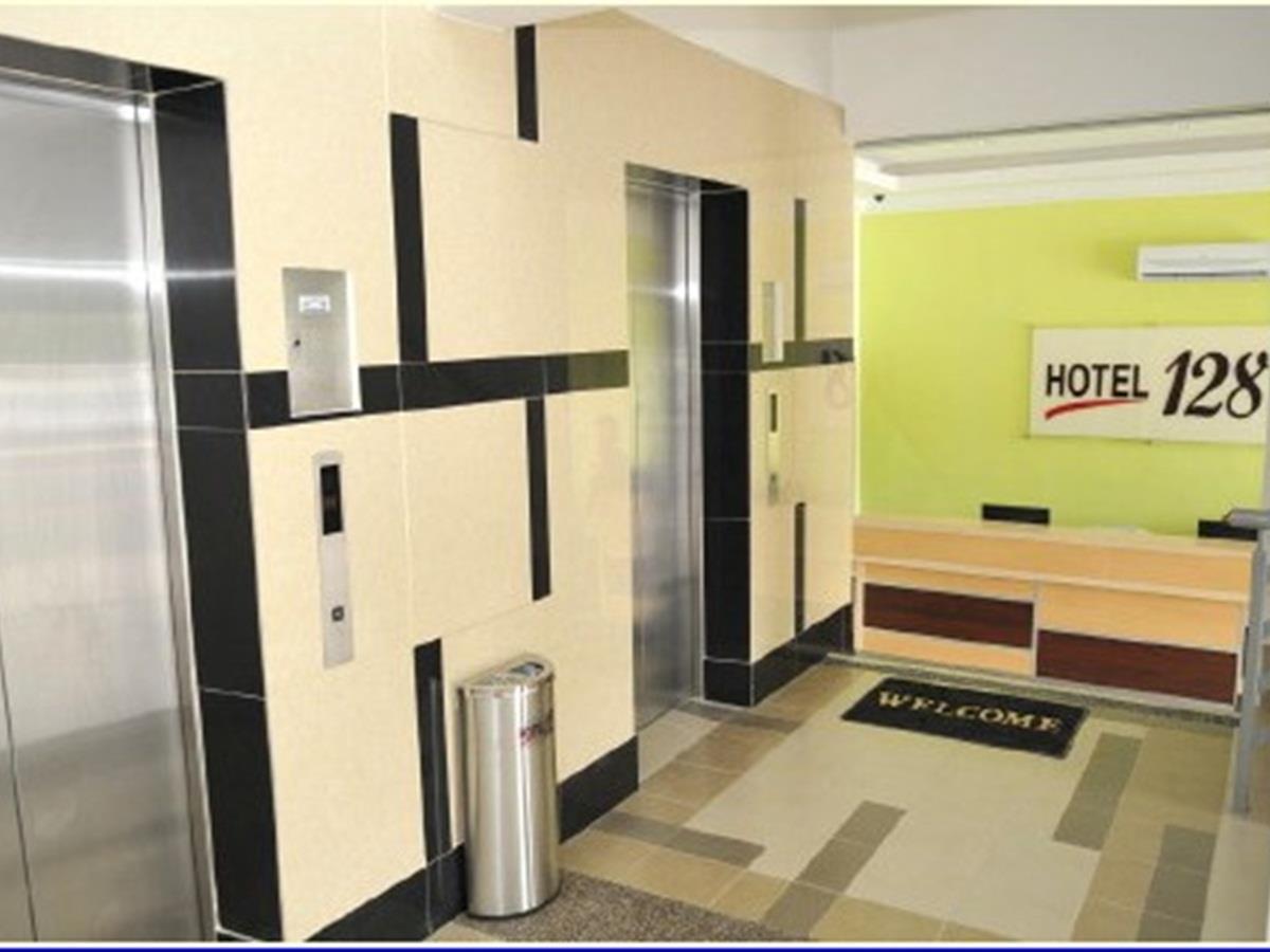 Hotel 128 Kuala Lumpur Buitenkant foto