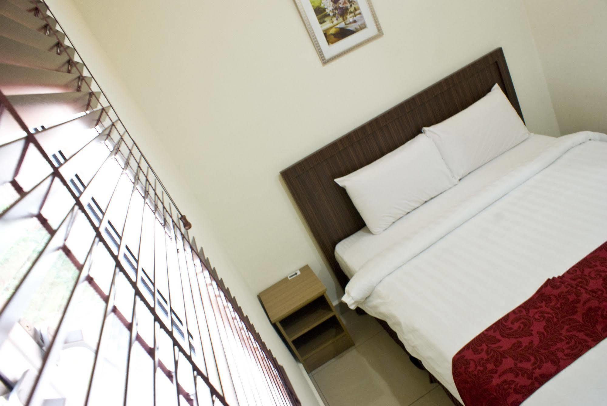 Hotel 128 Kuala Lumpur Buitenkant foto